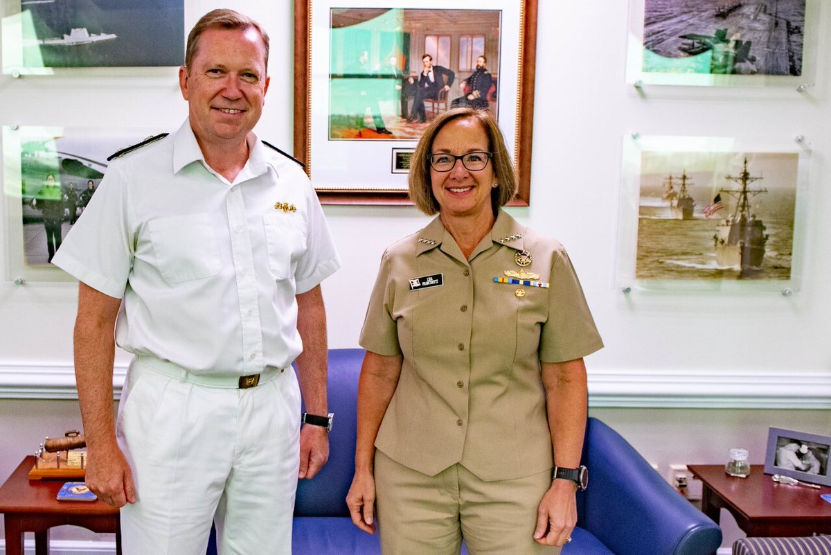 USNavy's tweet photo. Strengthening interoperability with #alliesandpartnerships is fundamental to our warfighting advantage. ⚓
Adm. Lisa Franchetti, #VCNO, met with the @RoyalNavy Second Sea Lord @MartinJConnell to reaffirm the special relationship between the two navies continued collaboration. https://t.co/RVB4uGrPWU