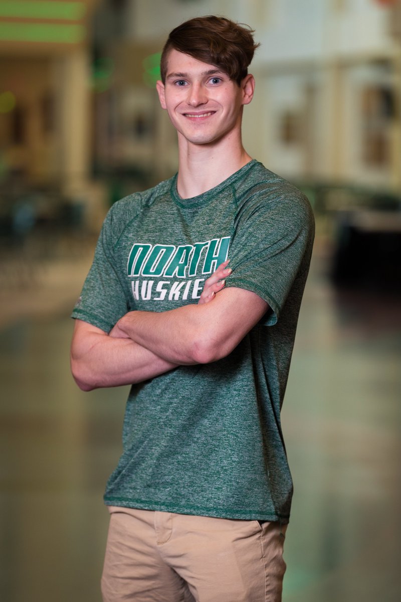 We're #EVSCProud of our 2 National Merit Semifinalists! Drew Claybrooks <a href="/EvansvilleNHS/">NHS_Huskies</a> &amp; Blake Podewils <a href="/CentralBearsCHS/">Evansville Central</a> are among the 16,000 students in the nation to be given this honor. This group of semifinalists represents less than 1 percent of all U.S. high school seniors!