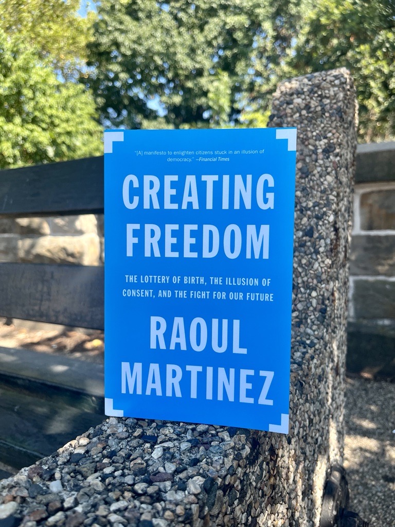 PantheonBooks's tweet photo. #HispanicHeritageMonth2022 continues!

Today we suggest CREATING FREEDOM by Raoul Martinez!

In CREATING FREEDOM, Martinez argues that the more we understand the limits on our freedom, the better we will be at resisting them. 

@penguinrandom https://t.co/O12pB2eNx3