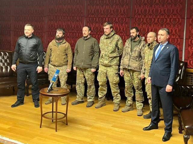 L'esercito Ucraino Modello Nato. La Legione Internazionale E L Nato La Legione Internazionale E Lintelligence