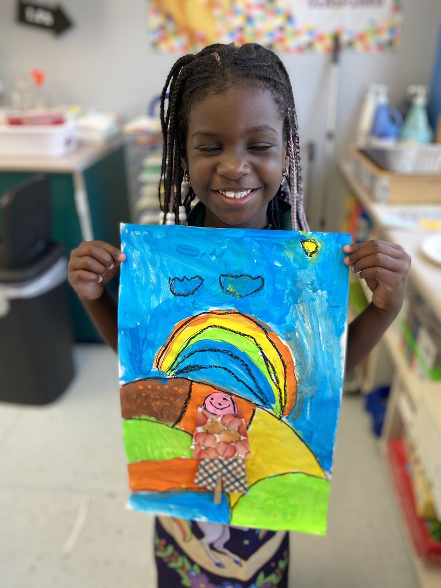 CBAWestChester's tweet photo. Lots of work going into these First Grade Fall Scarecrow Collages! #atted #arteducation #kidsart #creativekids #onltatcba https://t.co/yOdvcYte94