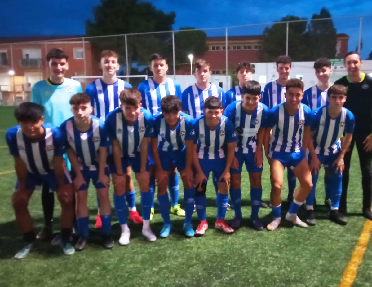 ❗PARTIDO AMISTOSO DE NUESTRO JUVENIL A❗

🏟CD. La Soledad Sub23 2⃣➖9⃣ Juvenil A

 💪🏼Buen juego el desplegado por los chicos que siguen con su preparación para afrontar una nueva temporada.⚽  Muy contentos con sus avances. 😊

#YosoydeLaPuerta
cdlapuerta.es