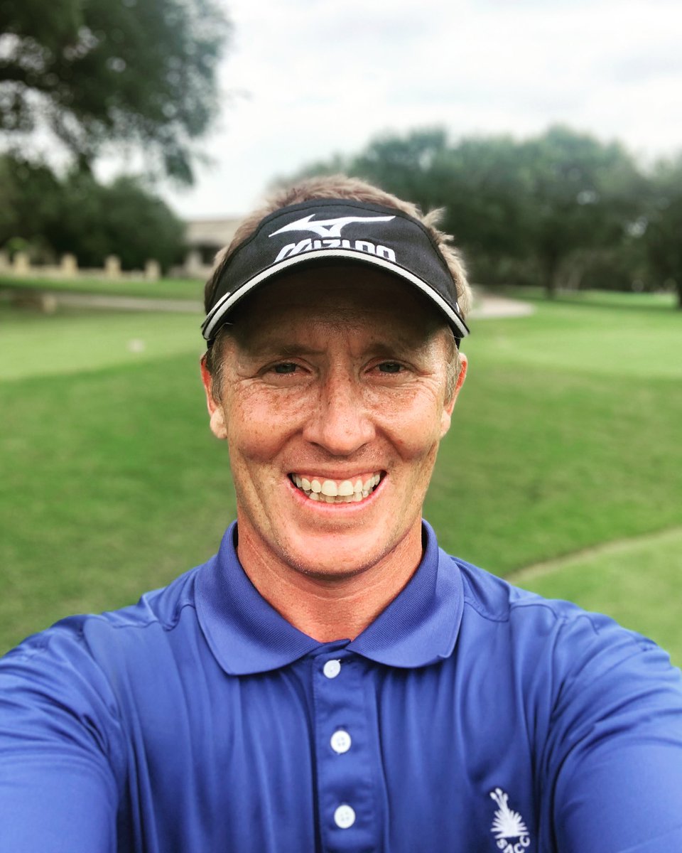 TGolfer83's tweet photo. @PGAPappas @MizunoGolfNA As an original member of the #PlayFamously squad I always hoped to play some Mizuno Golf balls! #TeamJPX https://t.co/CXf5ccS5Ik