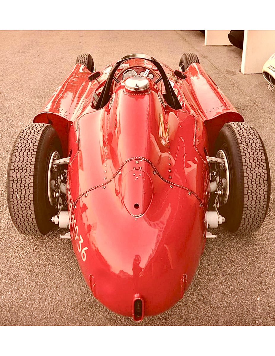 revslimiter's tweet photo. Getting out however took all my effort - not from a dexterity perspective mind.
Felt hugely privileged. An experience to remember. Thank you to that gentleman, it reminded me that cars are wonderful, but it’s people that make it special. #lanciad50 #ferrarid50 #goodwoodrevival https://t.co/JPCo4q5THK