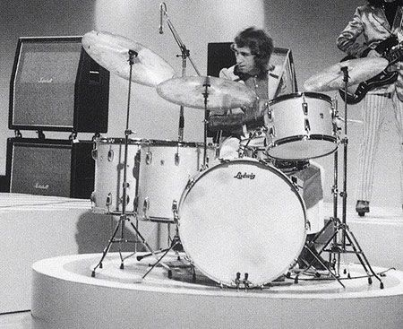 rickyricksmusic's tweet photo. Mitch Mitchell - the legendary drummer for Jimi Hendrix    (yea or nay) https://t.co/jNiGqPMmmq
