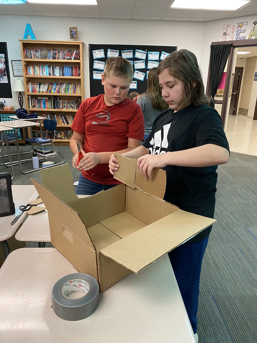 EGFAdamsApples's tweet photo. Creativity at work! #egfcms #cmspride #egfpride https://t.co/7MzNcxg1Yt
