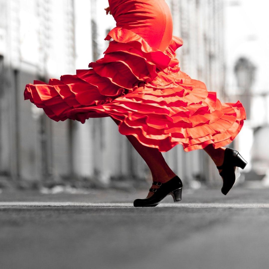 somas90's tweet image. 💃 Flamenco starts in ONE WEEK! This popular class is held on Wednesdays, Sept. 28th - Nov. 9, 7:30-8:30pm  💃   Explore the rhythms of flamenco with professional dancer ANTONIA MESSINAAll levels welcome.. 💃
Register at 👉 somadultschool.org
#flamencolessons #maplewoodnj