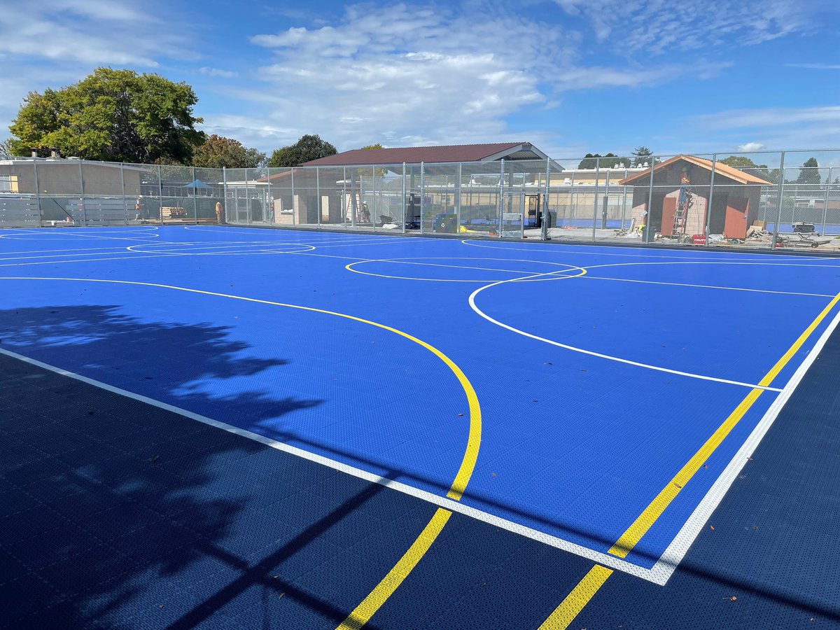 Sheriffs_FC's tweet image. Sunset Futsal Complex
aka “Dreamland” 

Coming soon! 
@AC_DSAL