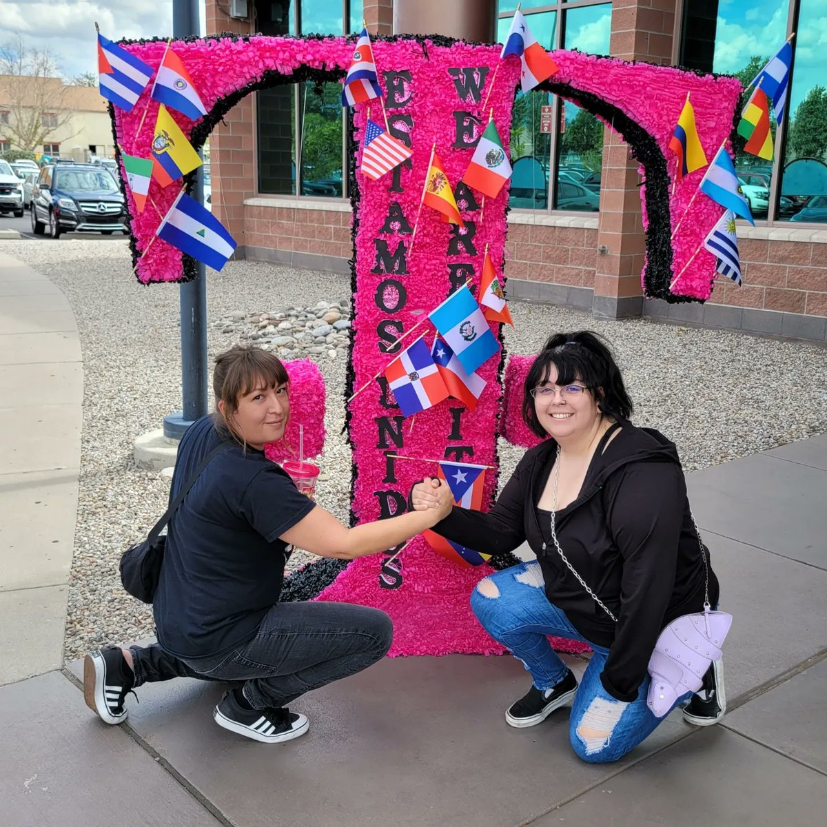 team505menaul's tweet image. Feliz Mes de la Herencia Hispana! Thank you to our local Multucultural Alliance for hosting an incredible event celebrating Hispanic culture with games, dance, learning stations, and yummy aguas frescas 🥤and elote!🌽. 

#mobilizeforunity #MCA #BeYou