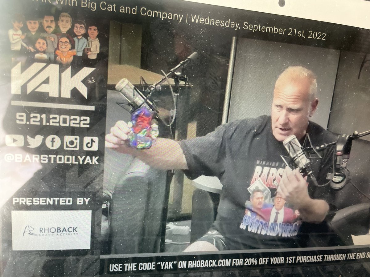 Uncle <a href="/StuartFeiner/">Stuart Feiner</a> promoting Uncle <a href="/madflavor/">Joey CoCo Diaz</a> ‘s #LaughingGas on <a href="/BarstoolYak/">The Yak</a>. Tremendous!!