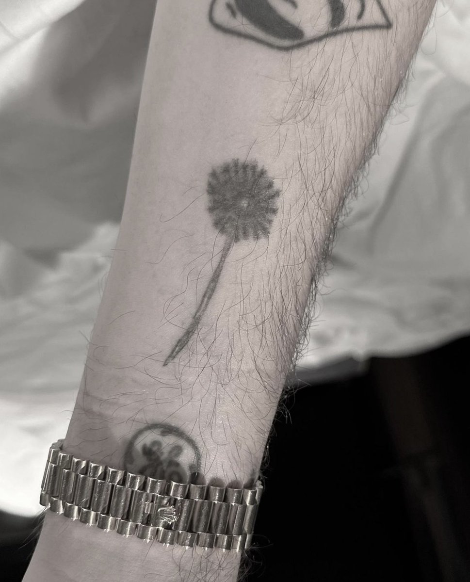 BangBang's tweet image. Cover Up for G-Eazy from Victoria Do.