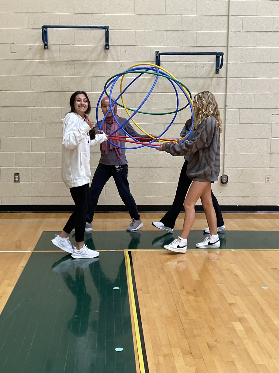 HolicongHPE's tweet photo. 9th graders in @MissBauerHPE class started their Cooperative Games unit! Thanks to @GVESPhysicalEd for the great idea of Hula Hut levels! Days 1 of this unit was a success! https://t.co/AAcztWyqEt