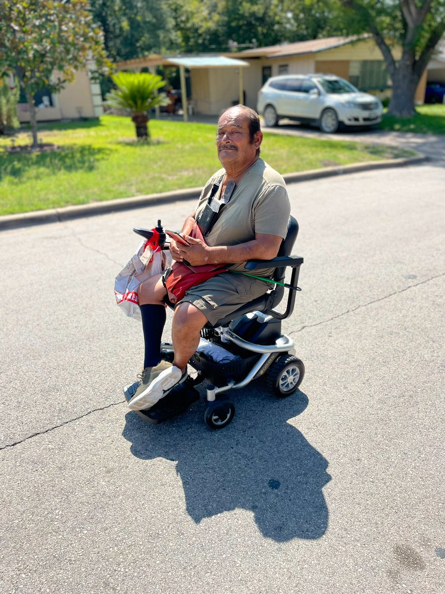 Today, <a href="/Austin_Police/">Austin Police Department</a> officers were able to surprise Mr. Rogelio de Luna with a new electric wheelchair. Mr. De Luna was a victim of a horrific accident were his wheelchair was dragged and destroyed.

Together, we can make a difference. “Giving back to the community we serve”.