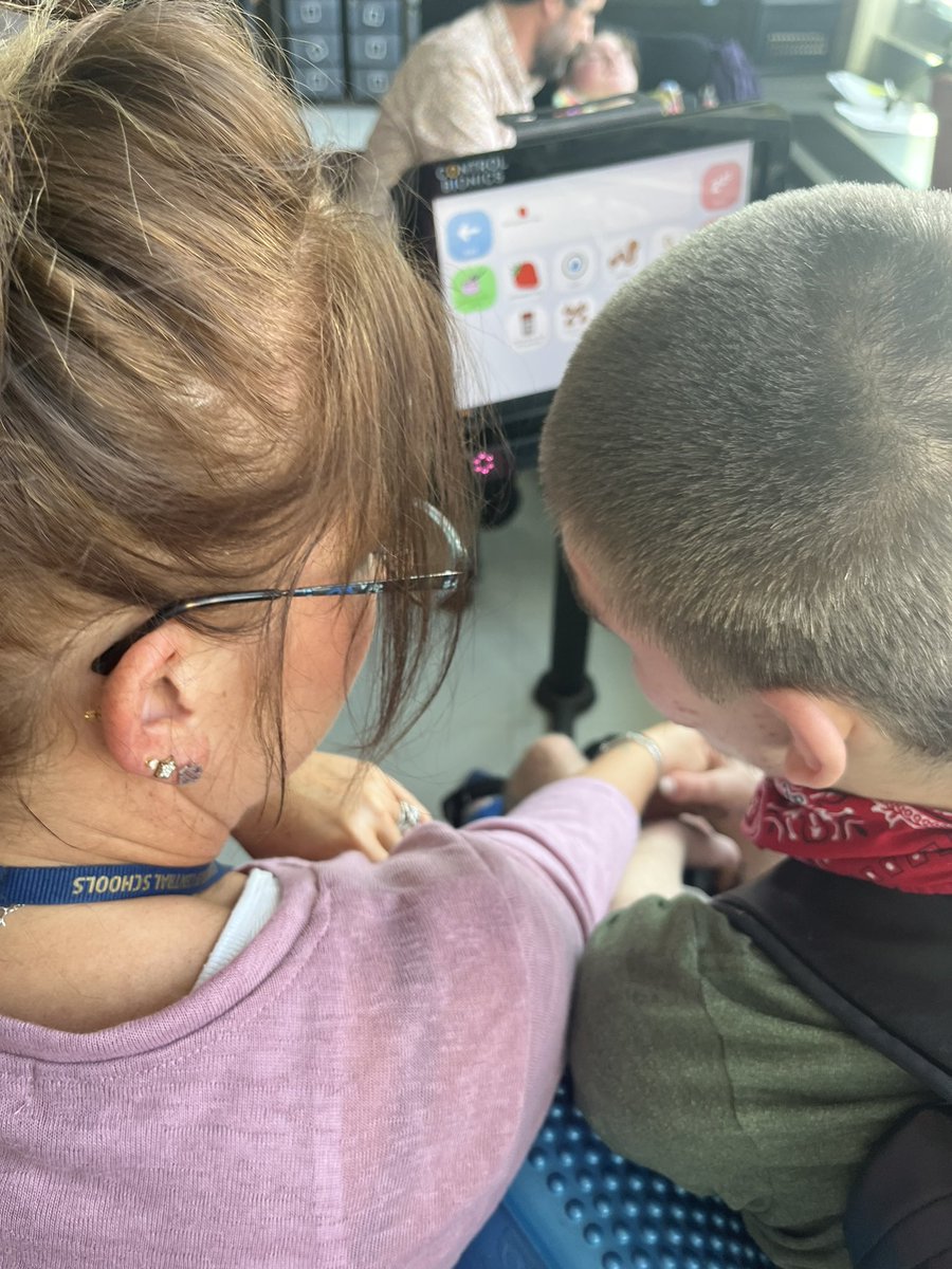 EricaSinicropi's tweet photo. #unleashingpotential through eye gaze software is a remarkable and beautiful thing @cayboces #joyfulinourwork https://t.co/qLfGwjobVu