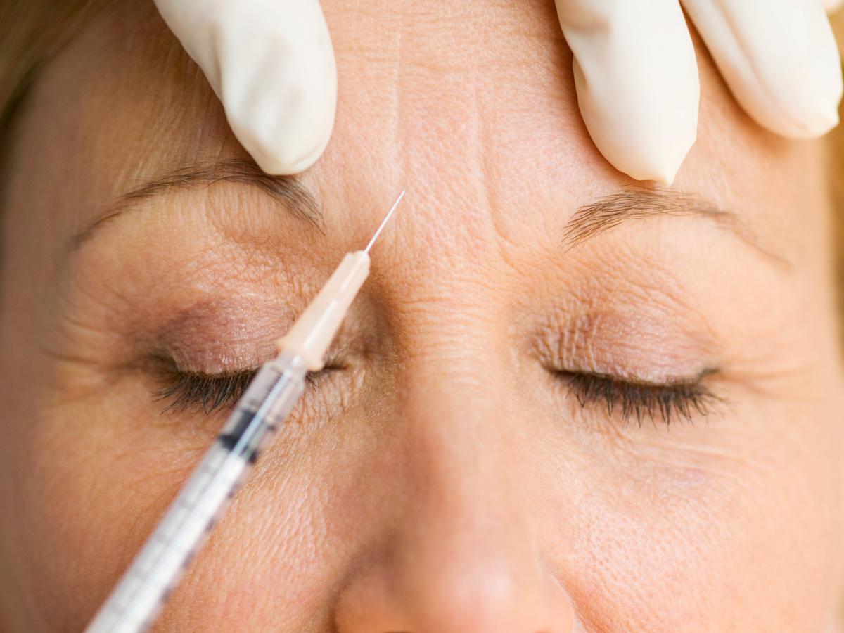 FidelTami's tweet photo. There's a new Botox competitor, and studies suggest the effects last longer. Here's how it works. 
https://t.co/BvnJjBgaSp https://t.co/lOntN6qrME