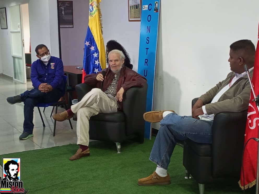 Luis laya tweet media