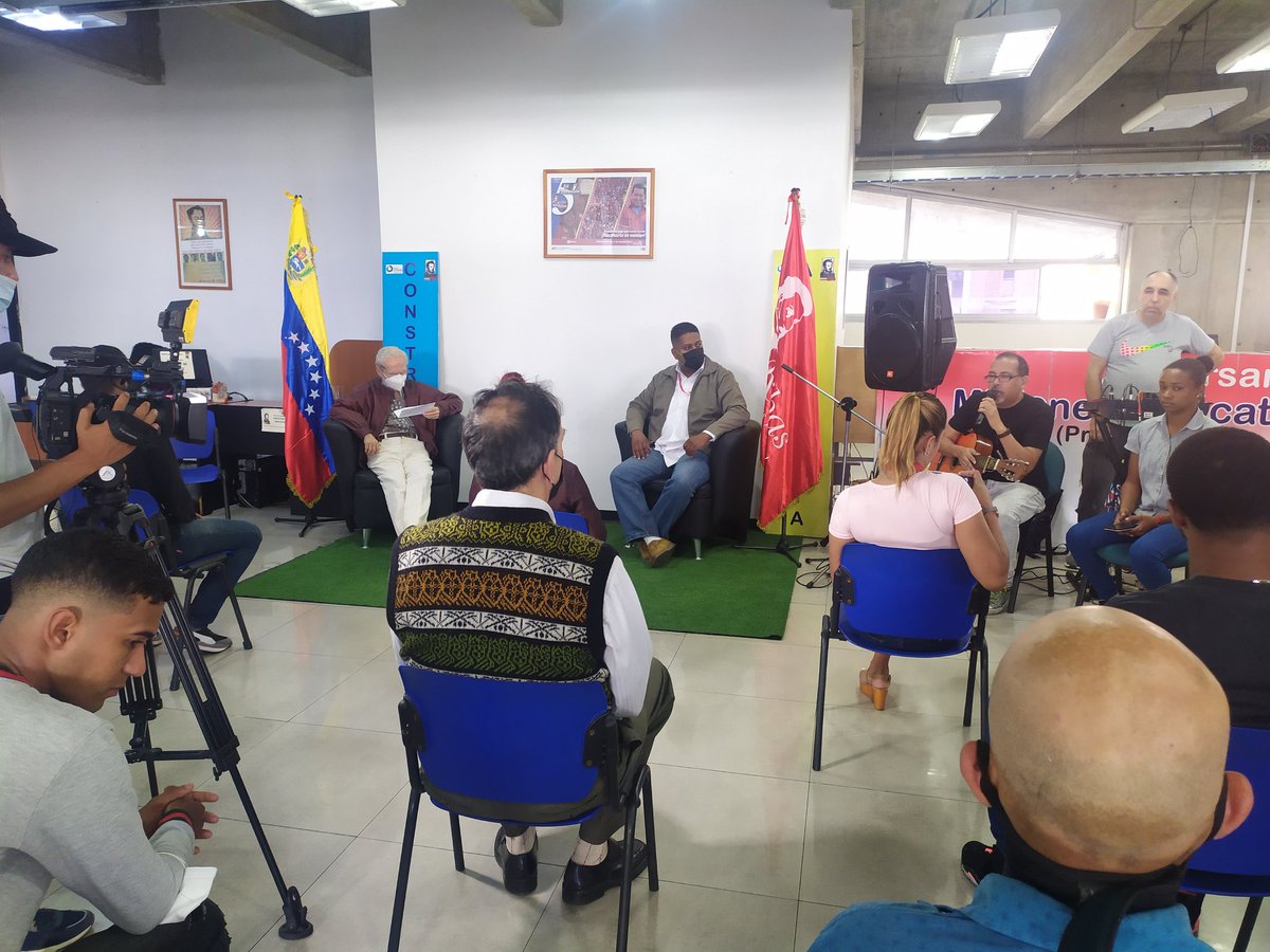 Luis laya tweet media