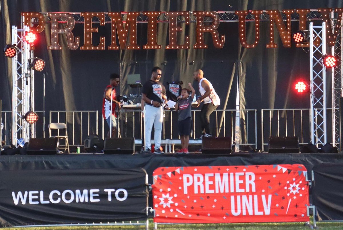 UNLV SIA tweet media