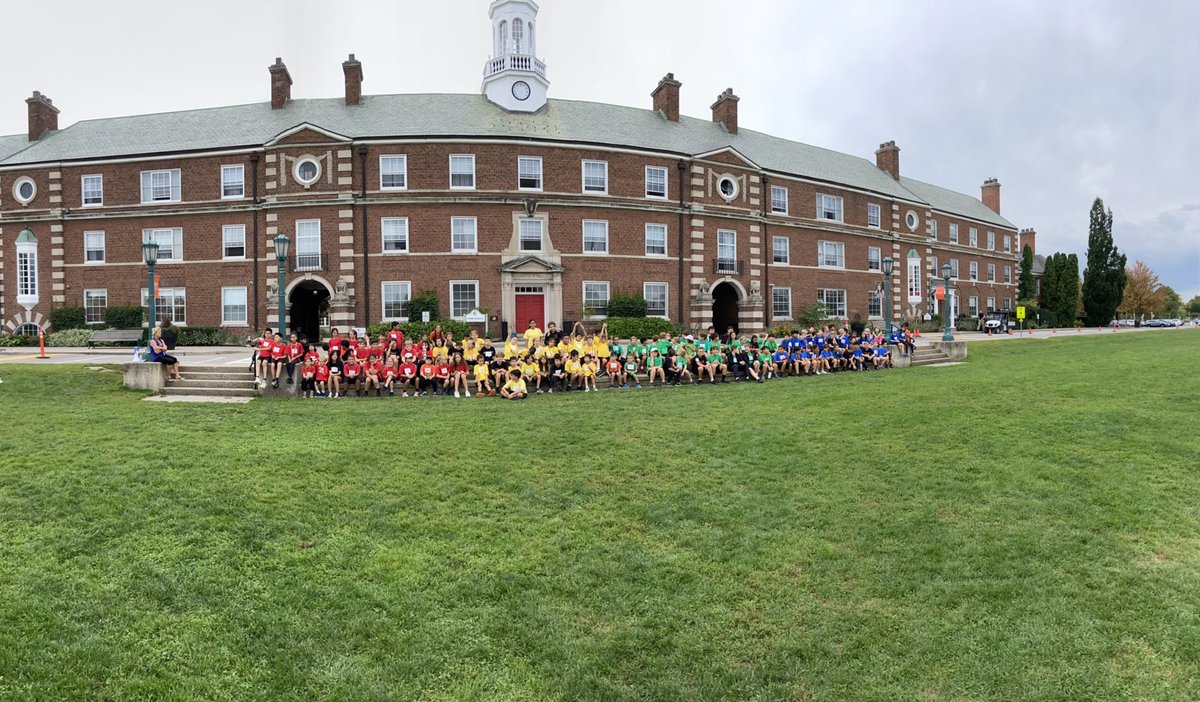 lisakdumont's tweet photo. @Ridley_College Lower and Middle School students participated in the Terry Fox run today. Raising money for cancer research and creating relationships within House Teams! #RidleyLS #RidleyMS #RidleyService #RidleyExperience #BelongAtRidley https://t.co/OuDfi13l1A