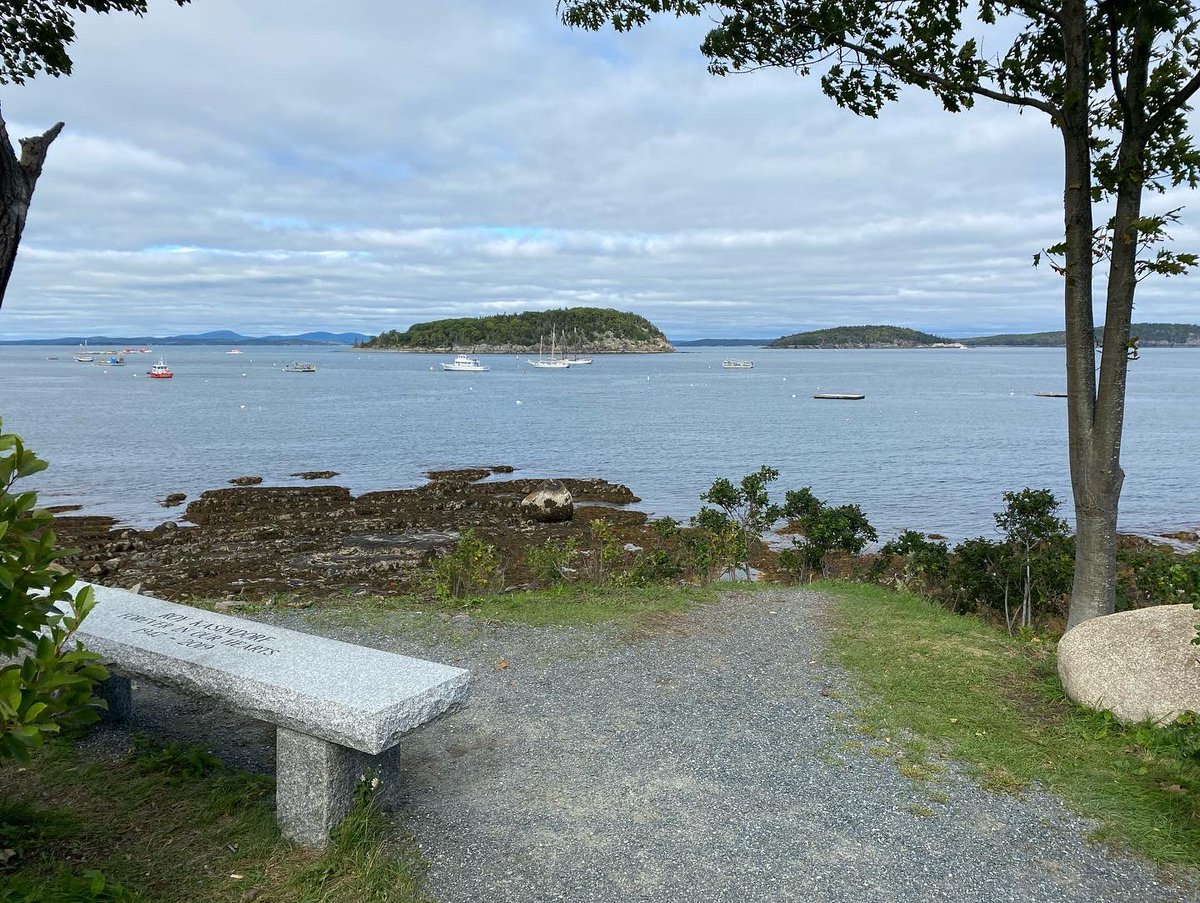 ktayers's tweet photo. #barharbor is absolutely beautiful! https://t.co/2J5MYuH3pM