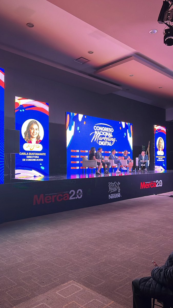 BustamanteCarla's tweet photo. Panel: Deportes, Apuestas y Fans en el Mundo Digital en el Congreso Nacional de Marketing Digital #congresomerca20 @Merca20. Un honor poder hablar de lo que hacemos en @ClubNaranjeros de @Liga_Arco https://t.co/KPgCtTVPyy