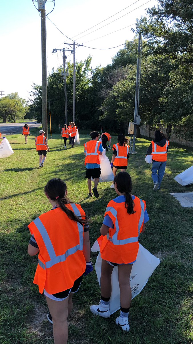 Mike Fair (@txmike10) on Twitter photo Roos keeping Texas liter Free #adoptahighway <a href="/WHS_Roos/">Weatherford High School</a> <a href="/WeatherfordISD/">Weatherford ISD</a> <a href="/WeatherfordCTE/">Weatherford ISD Career & Technical Education</a> Roos keeping Texas liter Free #adoptahighway <a href="/WHS_Roos/">Weatherford High School</a> <a href="/WeatherfordISD/">Weatherford ISD</a> <a href="/WeatherfordCTE/">Weatherford ISD Career & Technical Education</a>