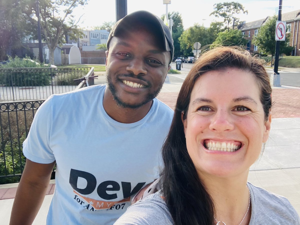 erinfordc's tweet photo. I had a great time knocking doors for @devMmyers - who will make a great Ward 7 Advisory Neighborhood Commissioner. Highlights included some Halloween decorations and a future voter (maybe six years old) complimenting my @BailiwickCrewDC “The District” shirt. ☀️☀️☀️ https://t.co/au8xoSiWz5