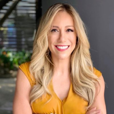 MxFaranduleando's tweet photo. Con información de @Kaffievillano el día lunes se integra al programa de espectáculos de @ImagenTVMex @erigonzalezof 👏🏻 ¡mucho éxito! https://t.co/5j5IHSjpu3