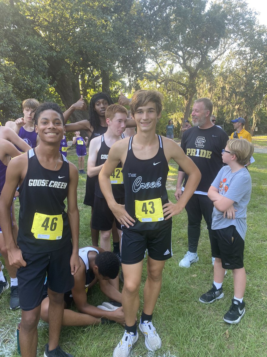 xc_gchs's tweet photo. Congratulations to Uriel Peters who just placed 2nd at the North Charleston Riverfront Meet! @GCGatorAthletic @GooseCreekHigh https://t.co/EnxCh7RKTo