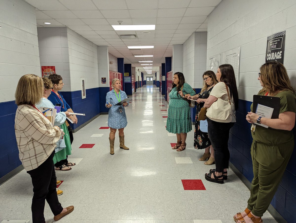 #PutnamProud
Our HS T's finally got the chance to complete #personalizedlearning classroom tours after having to cancel them a couple of years ago because of COVID. It was awesome to be back in classrooms again sharing the PL growth in PCSS.