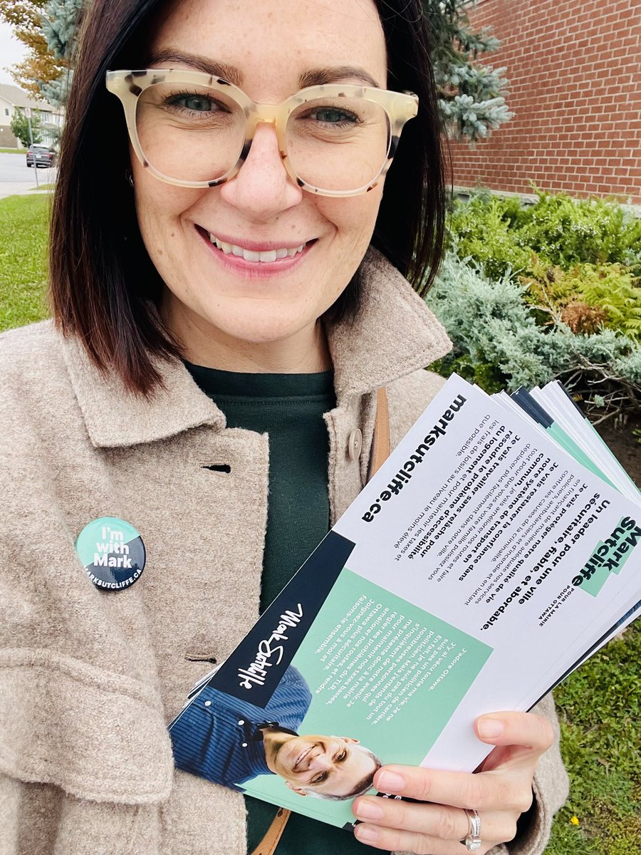 CoatesMather's tweet photo. Me last Tuesday: “I need to take a break from campaigning.”
Me today: “ @_MarkSutcliffe for Mayor!”
#ImWithMark #ottvote #ottcity https://t.co/k3TWA8QBT0