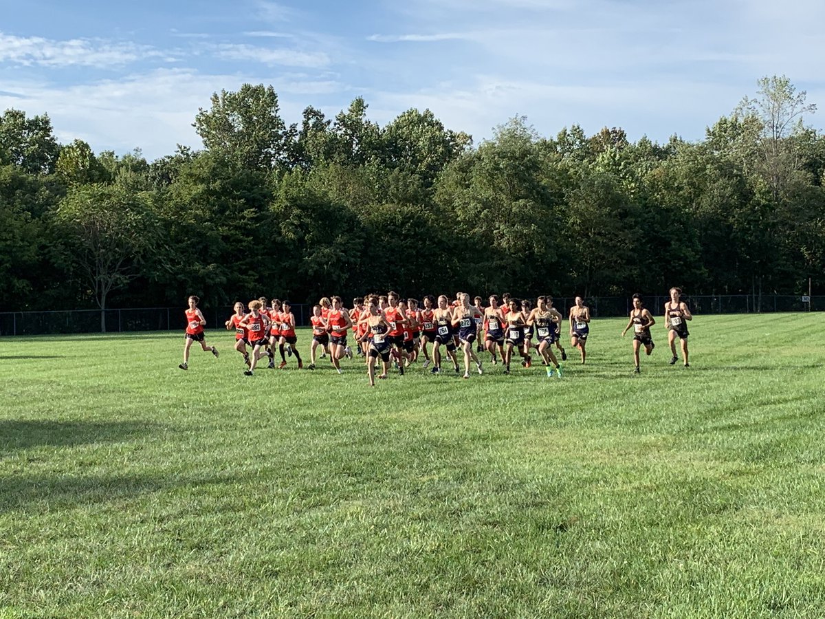 The Mustangs brought home the W as both the Boys &amp; Girls teams  won over Manassas Park &amp; Skyline! Jackson F 🏃‍♂️ and Grace C 🏃‍♀️ paced Meridian and won their races! <a href="/MHSSports121/">Mustang Athletics</a> <a href="/jdhollinger/">Jessica Hollinger</a>