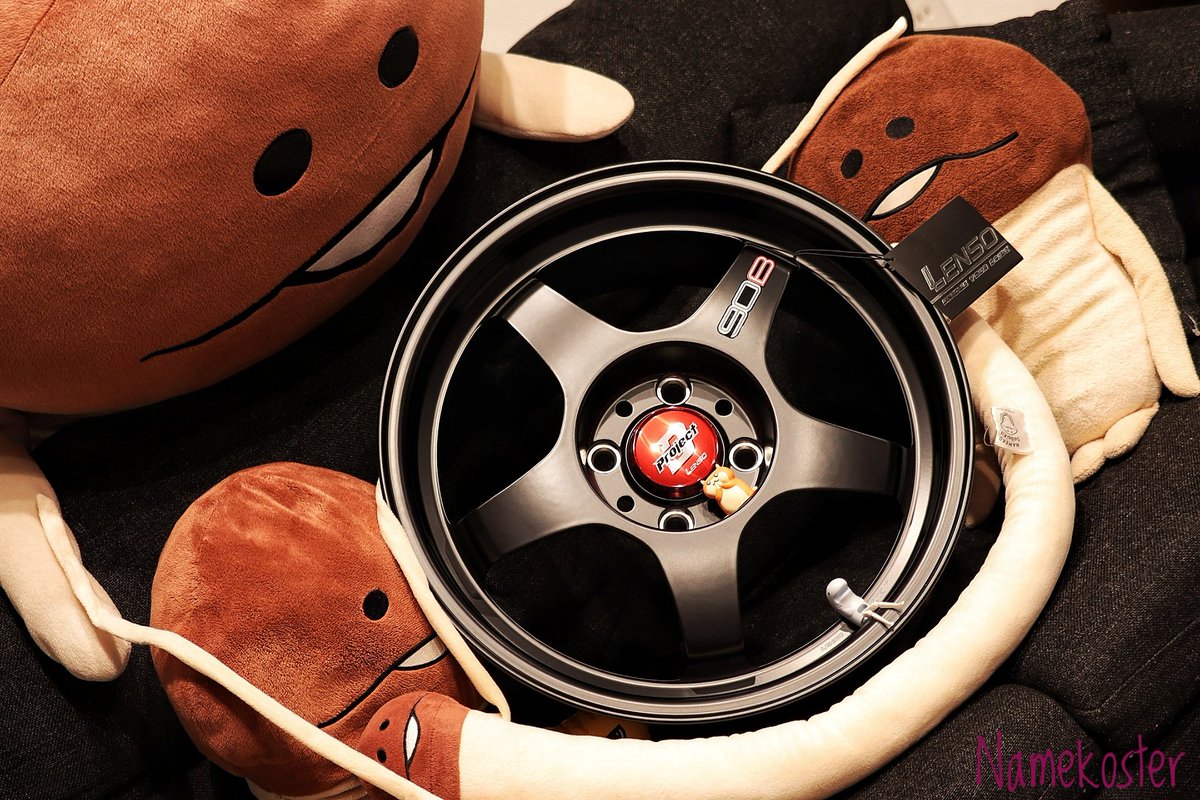 OFFROADSTER2nd's tweet photo. #私のホイール好きな人RT
ピッカピカの新品ホイール購入！約1カ月後に泥化粧🤗

更に約2カ月後、何かぶっといのが刺さって1本パンク🤣

1本予備を背負ってて良かったぜ！🤩

いざという時の為にも1本背負うのおすすめ！🤪 https://t.co/QZfXqu2hz9