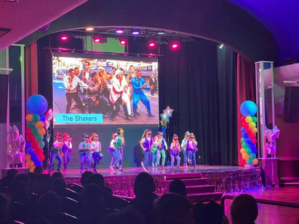 So proud of our Kindy Shakers! 💃 What  an amazing show 🤩 #fairvalefestival2022 <a href="/fairvaleps/">FairvalePS</a> <a href="/MissZanatta/">Nicole Zanatta</a> <a href="/fletcher_cf/">Chloe Fletcher</a> <a href="/AnthonyPitt4/">A R Pitt</a>