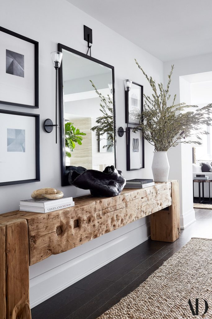 jane_athome's tweet photo. Whether you’ve been intrigued by Restoration Hardware style for a while or are wondering what all the fuss is about, in today’s post I’m taking a look at RH style, including easy ways to bring this chic, timeless aesthetic to your home: https://t.co/h97JwEqthn https://t.co/JrUt2rXB0H