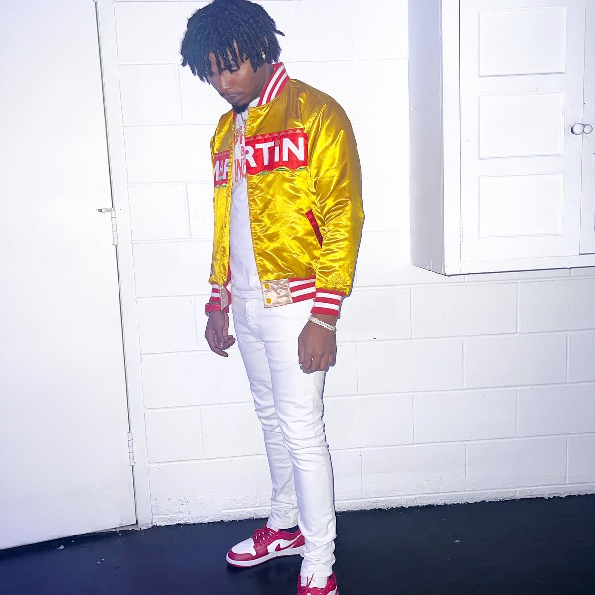 _famousdrako's tweet image. They Gone Hate You Broke Or Rich Fuck Them 🖕🏾💯 #Fooley