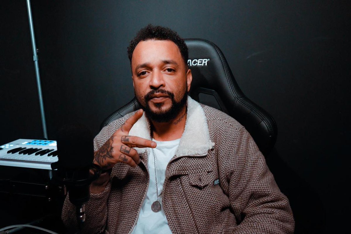 oplanocast's tweet photo. Recebemos a presença ilustre do rei do freestyle!!

Muito obrigado pela entrevista @McMaxBO!!

Assista o EP completo no nosso canal do YouTube OPLANOCAST!!

📸 @ohuguera https://t.co/MyzlzD6usR
