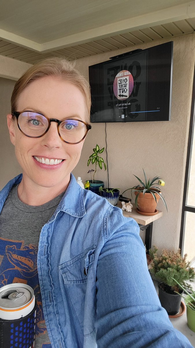 acmiller908's tweet photo. @metheridge it might be raining tonight in the Colorado desert (which basically only happens once a year), but your fans are so ready to see you! #ready #weatherradar #GrandJunction https://t.co/EAyr3GzZxq