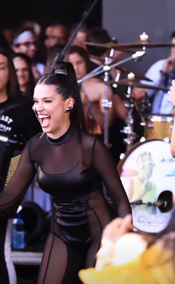 adrialine_didi's tweet photo. Fã sofre preconceitos, fã chora, mas fã de verdade, nunca desiste da sua ídola 🌵🫶🎤🥰
@acessojuliette
@juliette
#juazeirensedajuliette
#faltam87dias https://t.co/eXA7jpxrNB