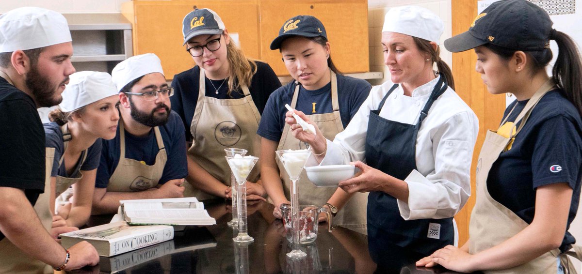 BerkeleyMetBio's tweet photo. Interested in dietetics? Applications are now open for the new @UCBerkeley Master's in Nutritional Sciences &amp; Dietetics program! Clinically focused graduate program and cutting edge research, training the future leaders in nutrition and dietetics. https://t.co/0Vnlx8wJ9t https://t.co/eBugBuAfwe