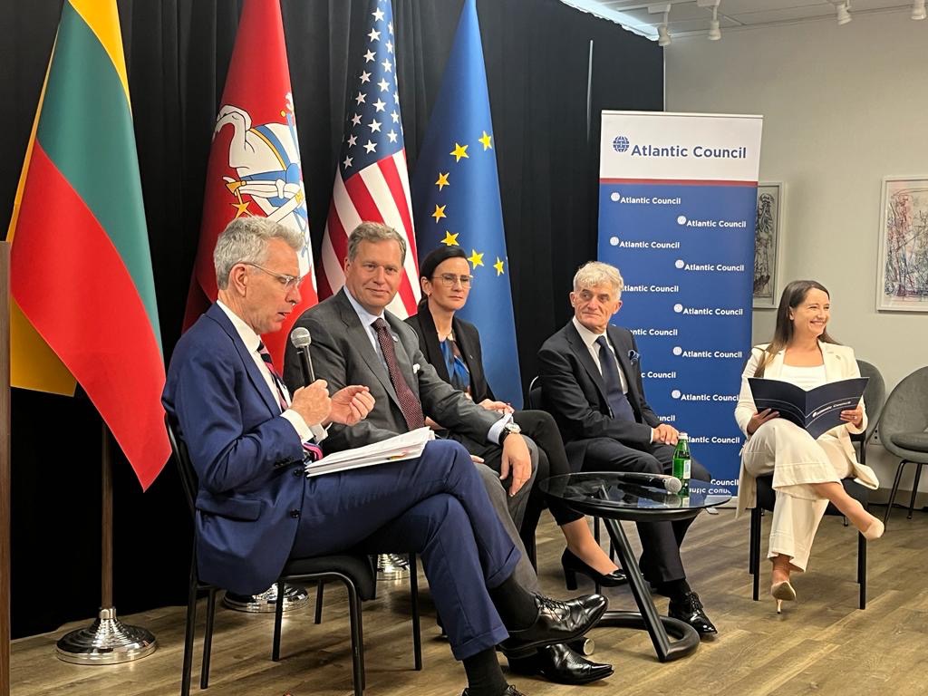 Excelerate_EE's tweet image. The Atlantic Council has issued a new report on NE Europe’s energy security. lnkd.in/exGxEVB3

Excelerate is bolstering energy security in NE Europe by delivering more than 5 bcm/y of regas capacity to the region this coming winter.

#ExcelerateEnergy #EE #energysecurity