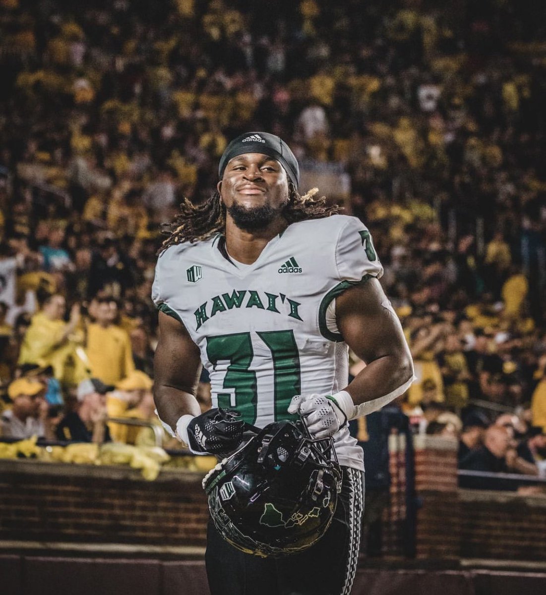 ccanada__'s tweet photo. University of Hawaii offered ! https://t.co/SITX35ZeZK