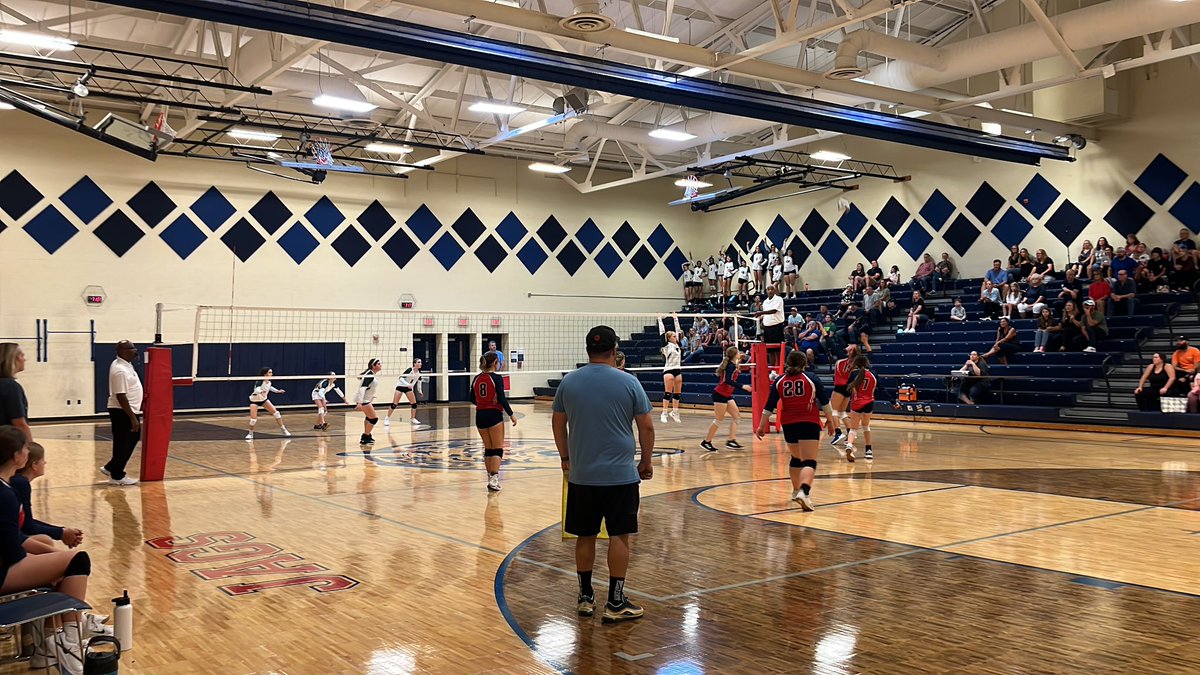 JMSJags's tweet photo. Next up… the 8th grade matchup of visiting Dublin Karrer and our Jaguars…. Game 1 was a tight one with Shamrocks winning game 1 27-25 https://t.co/h5pKYppGsC