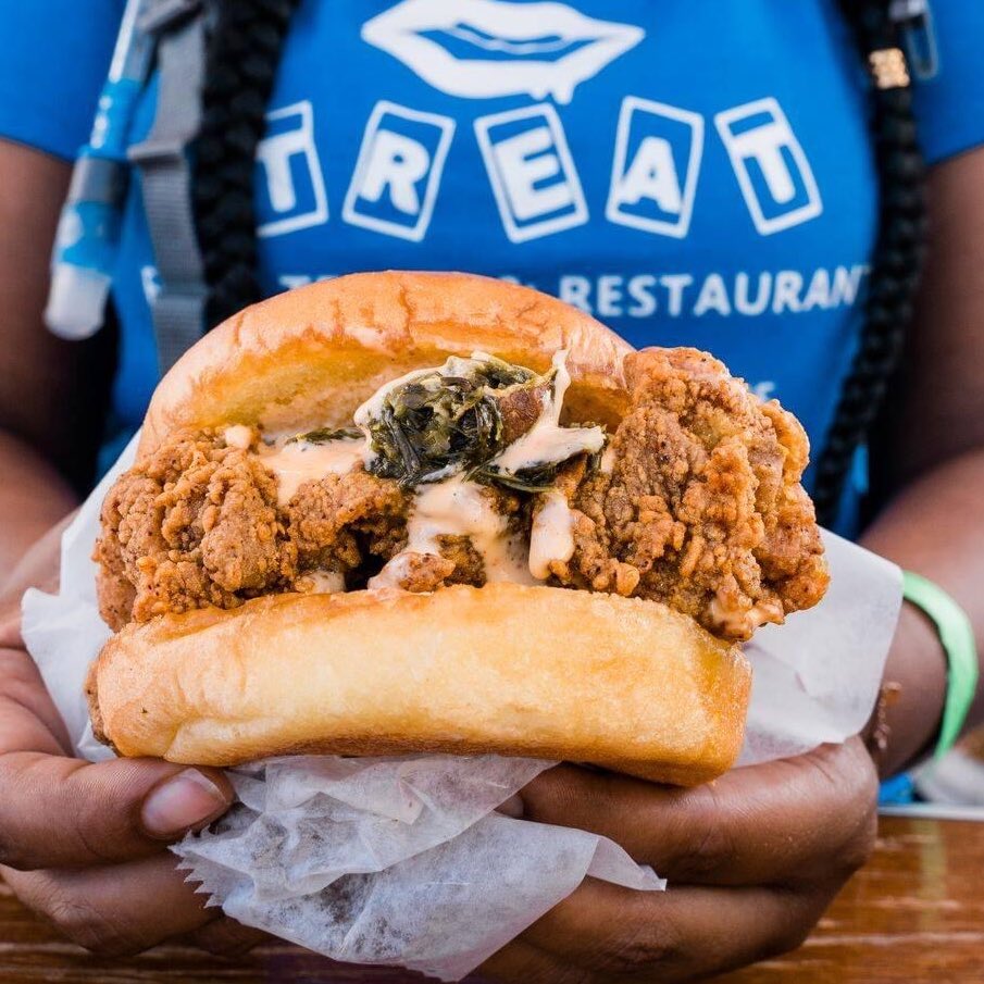 FriedCHCKNFest's tweet photo. The battle for best fried chicken sandwich commences in just 10 days and counting! See below for just some of our new and returning contestants putting their hats in the ring for #FCF2022 https://t.co/vRAg1qfN5m
