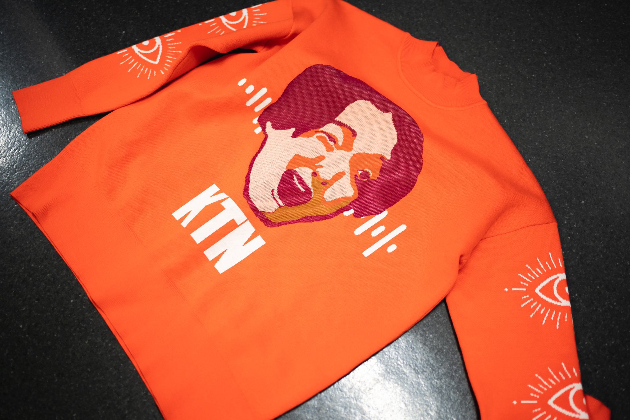 キタニ解放Faceセーター – Tatsuya Kitani ONLINE STORE