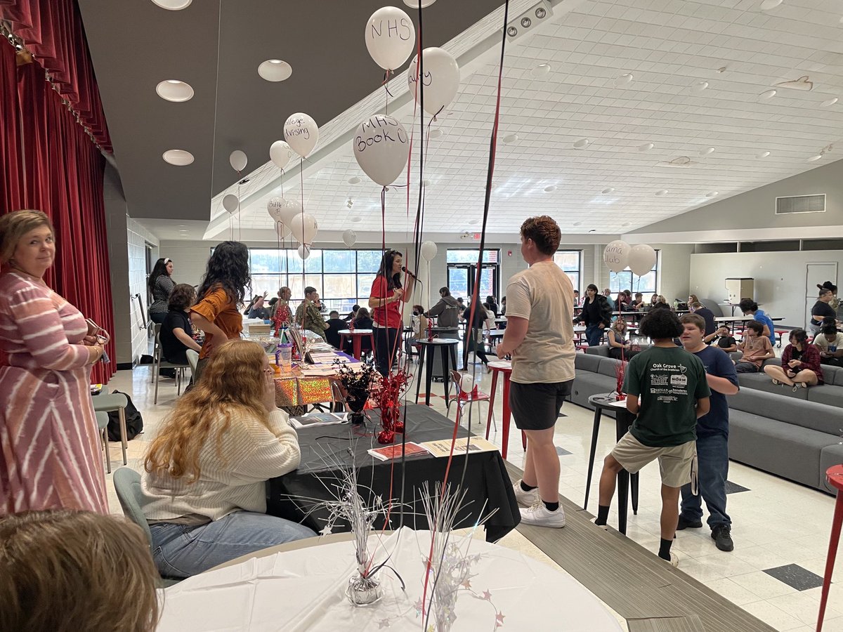 Charles Perkins (@cwperkin) on Twitter photo Lunch & Learn at Morehead High School. Club exploration during lunch at MHS. <a href="/RCS_NC/">Rockingham County Schools</a> <a href="/ChristyHensley3/">Christy Hensley</a> Lunch & Learn at Morehead High School. Club exploration during lunch at MHS. <a href="/RCS_NC/">Rockingham County Schools</a> <a href="/ChristyHensley3/">Christy Hensley</a>