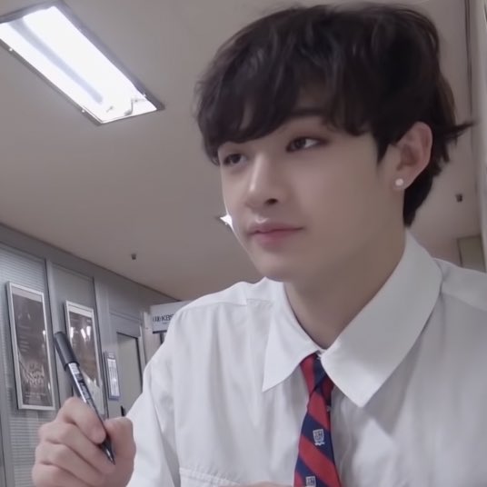 머리 몬가 이때 생각나...♡