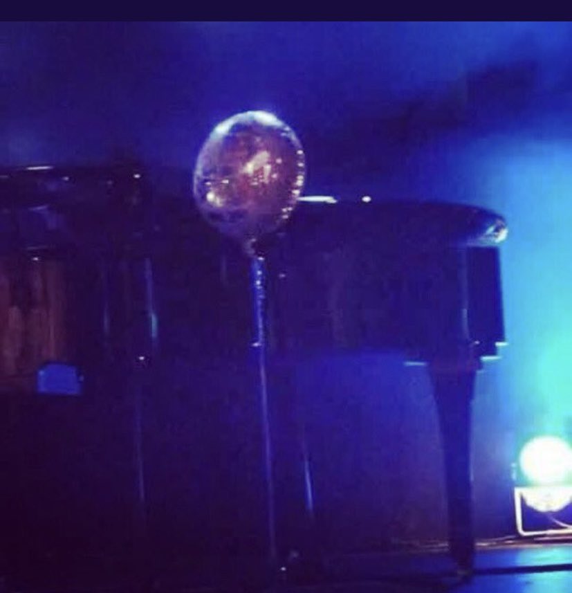 JulesKnightFansite tweet media