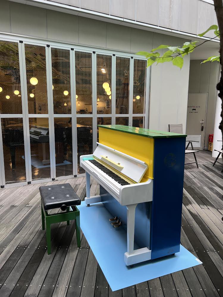 st_piano_sendai's tweet image. はじめまして！
仙台ストリートピアノ協会です!
10/8～10/10仙台市の社会実験movemoveでインフォメーション近くにアートピアノを設置します。どうぞ弾きにきてくださいね。＃movemove　 ＃仙台駅前らしさ