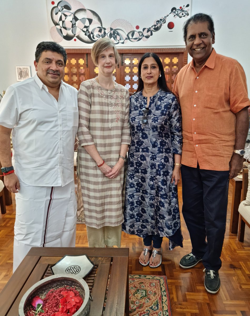 ptrmadurai's tweet photo. I've played Tennis with @Vijay_Amritraj (poorly) and enjoyed his hospitality over dinner a few times, but it was a pleasure to meet as families for the first time over breakfast, and to congratulate him &amp; the TNTA for organizing a wonderful Chennai Open tournament👏🙏

ATP next! https://t.co/p9SUFNujz8